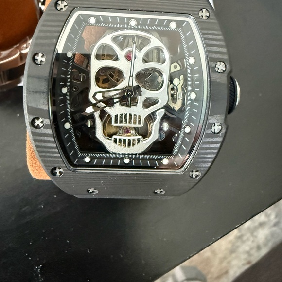 Invicta Silver Watch - Picture 6 of 9